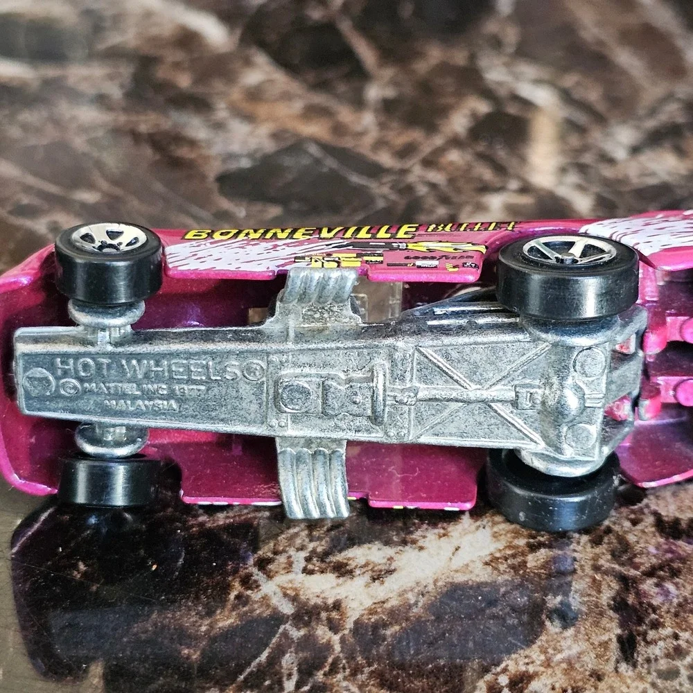 Hot Wheels Bonneville Bullet Pink Funny Car Dragster Mattel 1977 Malaysia Vintag